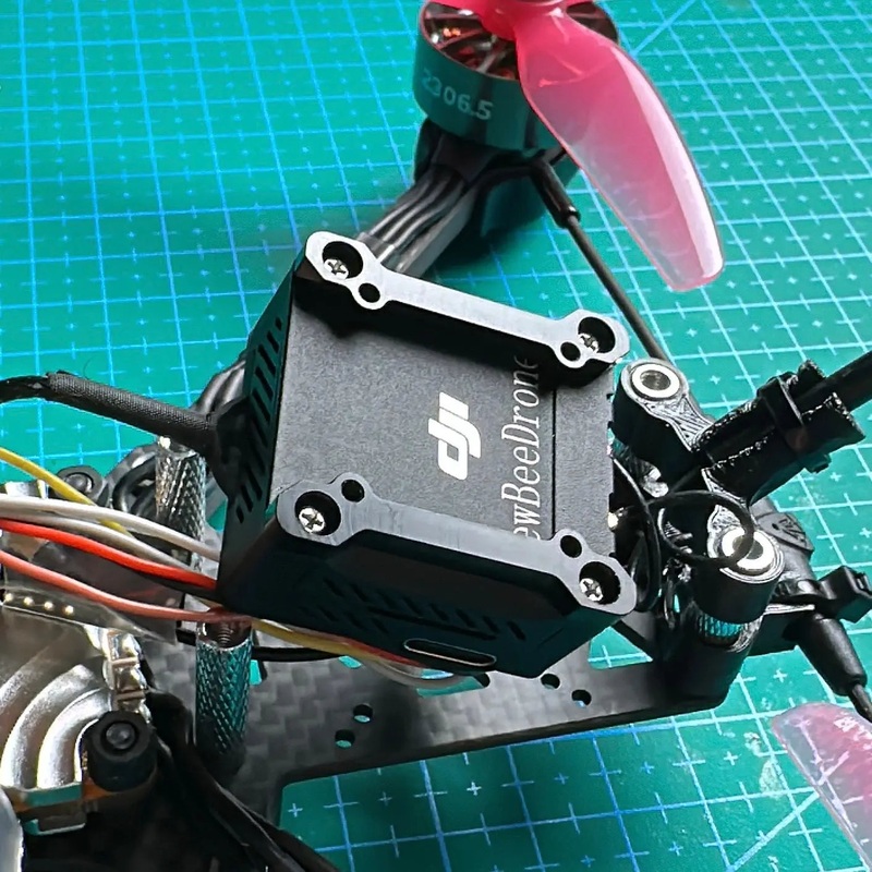NewBeeDrone DJI O3 AirUnit 20×20 adapter mount