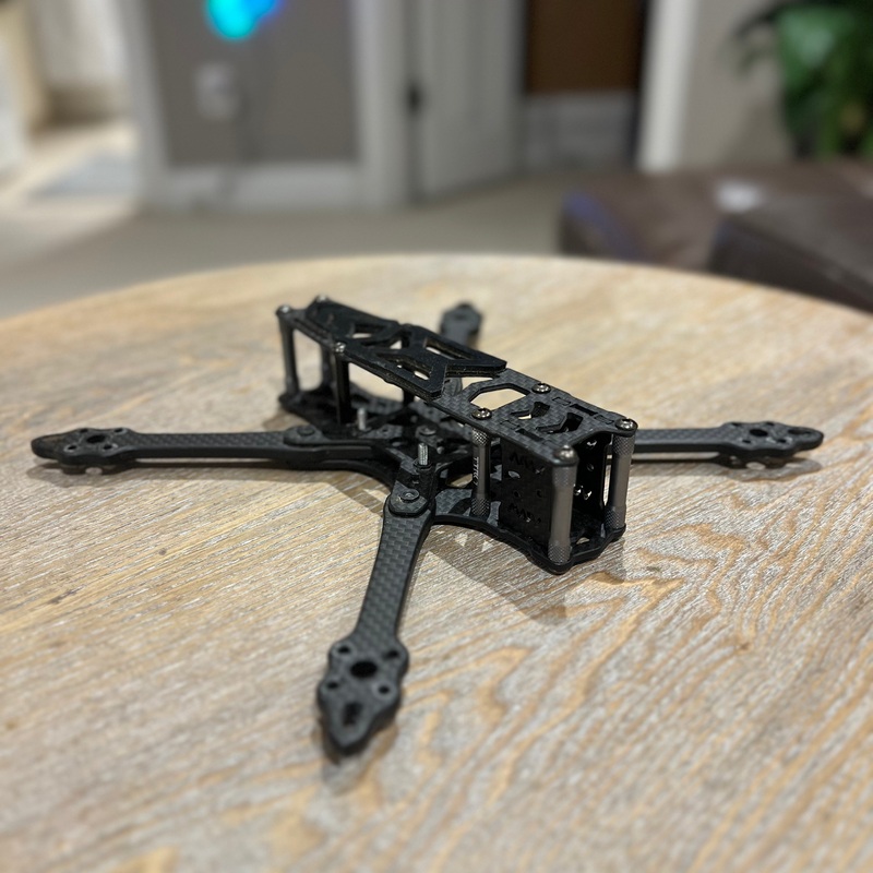 (PRE-OWNED) VROOM Bangr 5″ Lightweight FPV Drone Frame