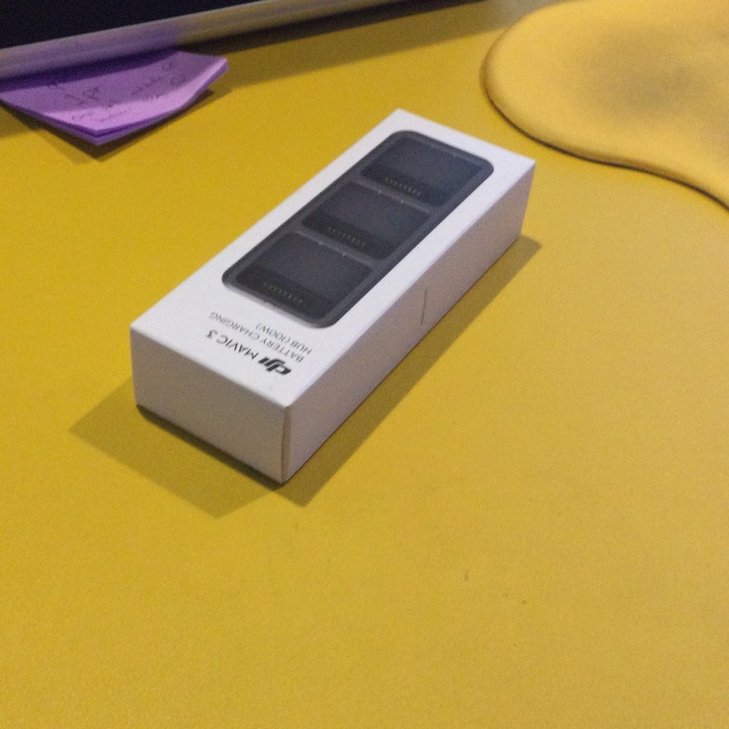 Mavic 3 battery charging hub