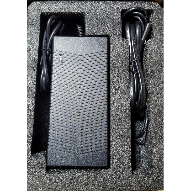 Chasing – M2 Pro charger kit