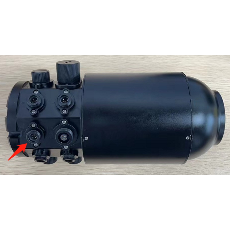 Chasing – M2 Pro Max socket connector for LED light